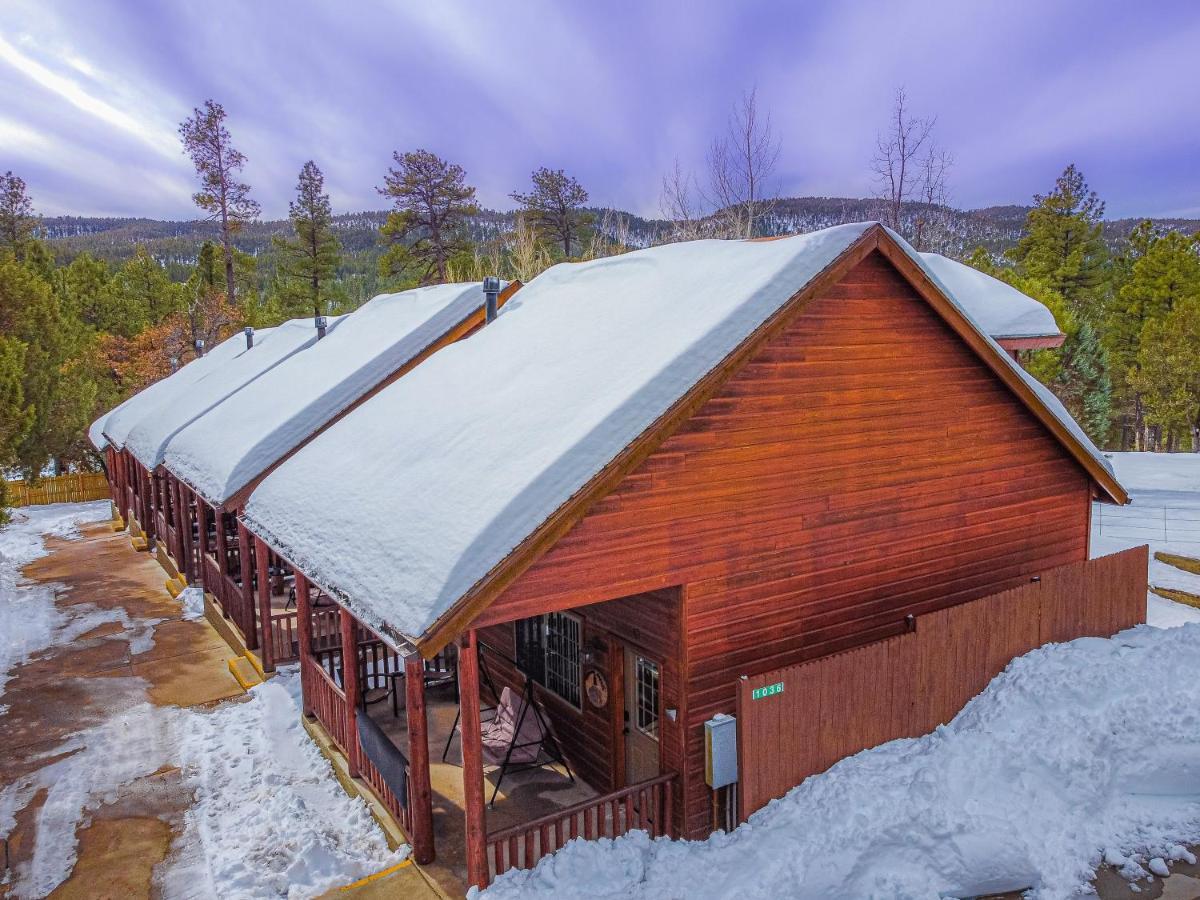 Cabin #4 The Wolves Den - Pet Friendly- Sleeps 6 - Playground & Game Room Payson Eksteriør billede
