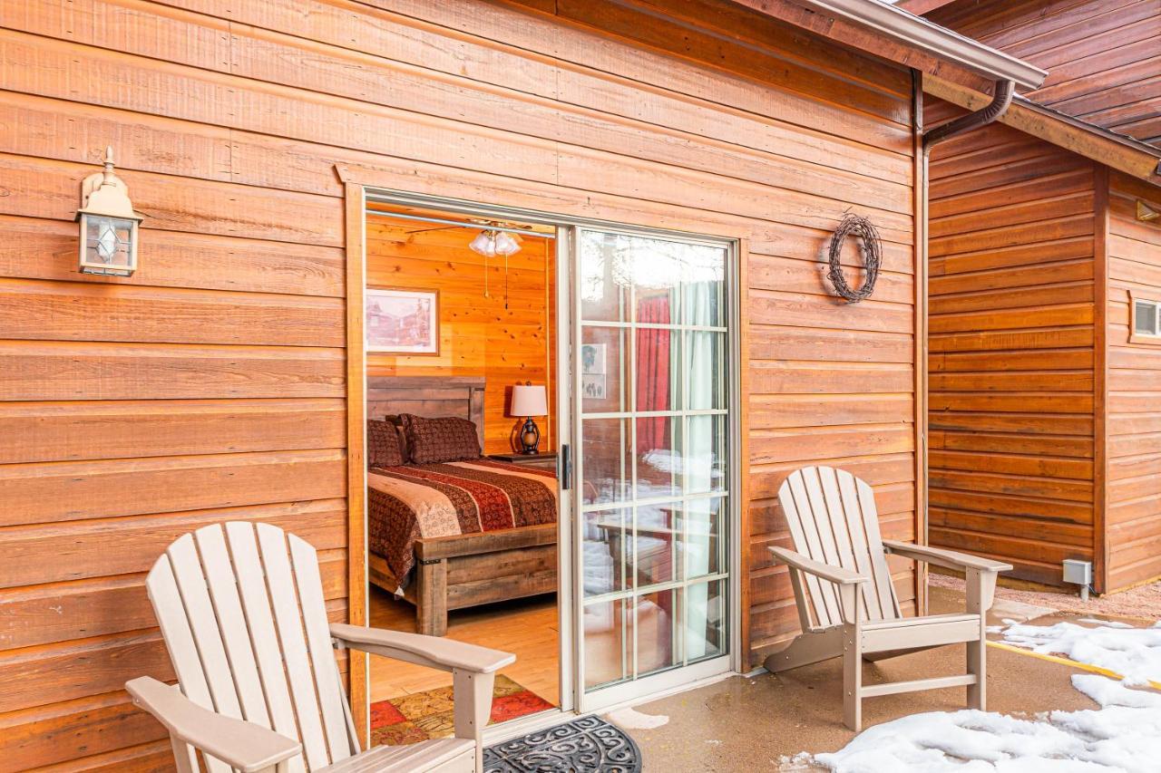 Cabin #4 The Wolves Den - Pet Friendly- Sleeps 6 - Playground & Game Room Payson Eksteriør billede